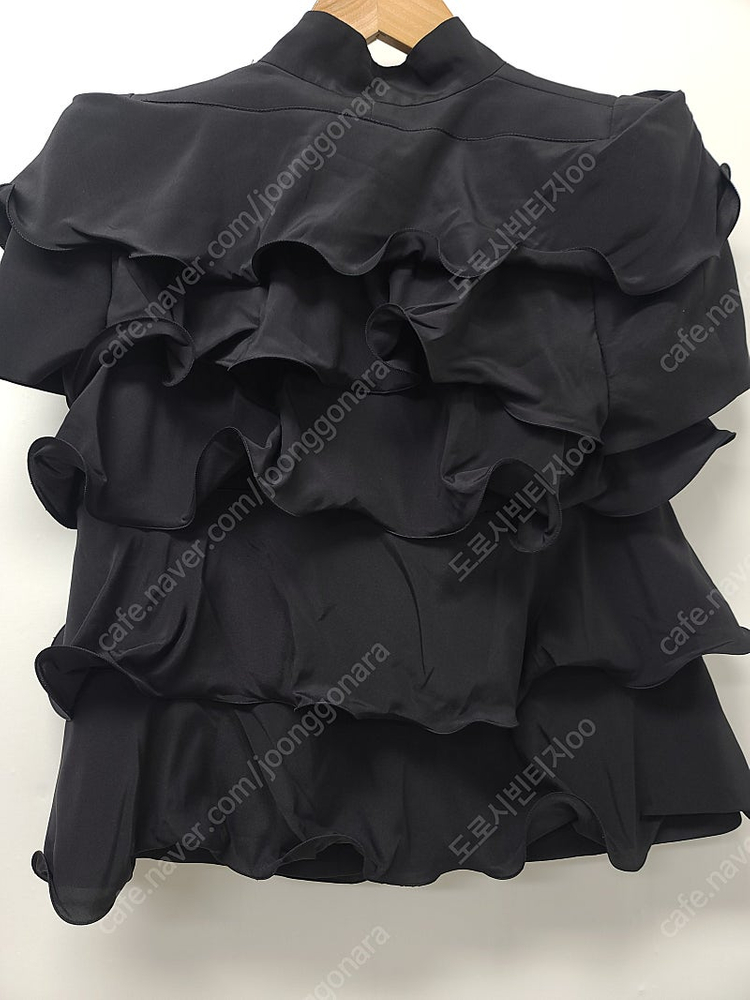 엠포리오 아르마니 여성 정장 세트 이미지