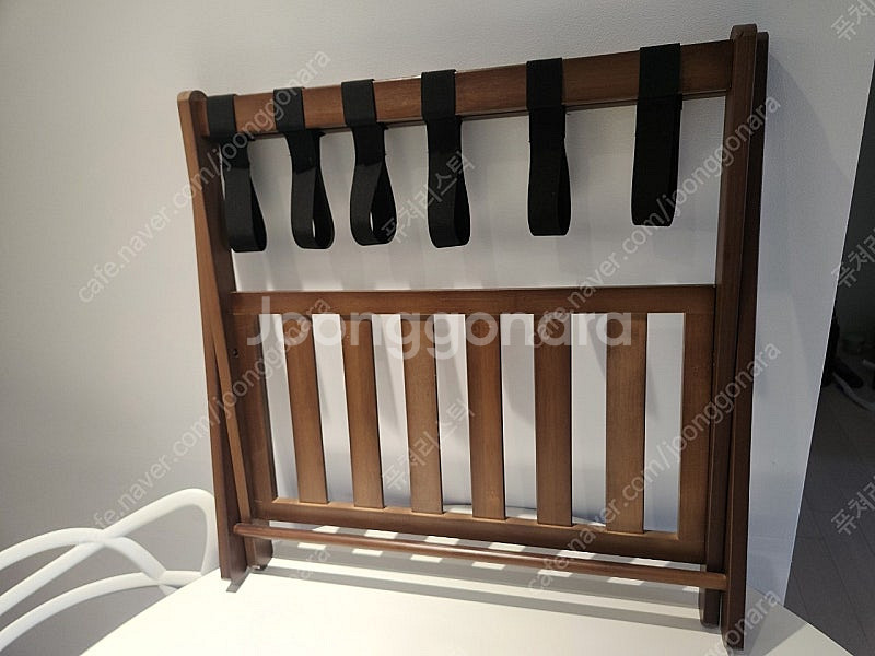 접이식 러기지랙 호텔 캐리어 보관대--3