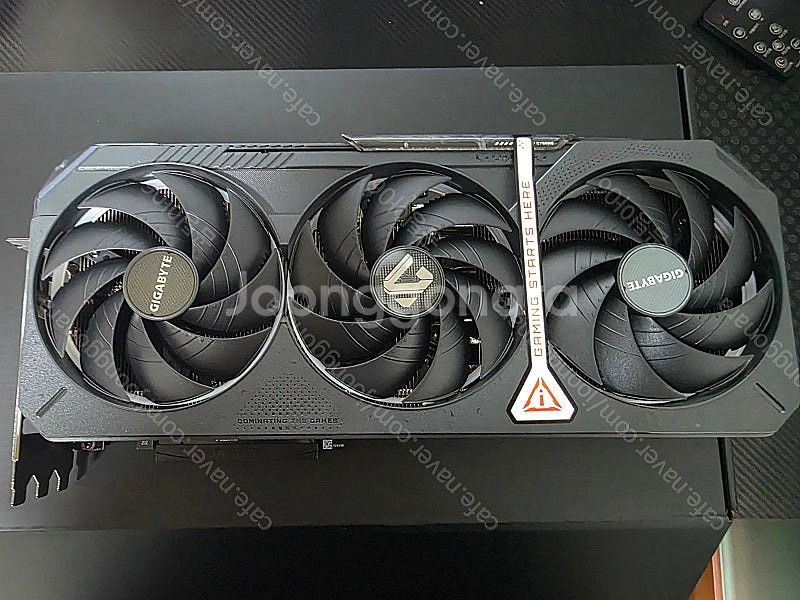 GIGABYTE 지포스 RTX 5090 GAMING O...--4