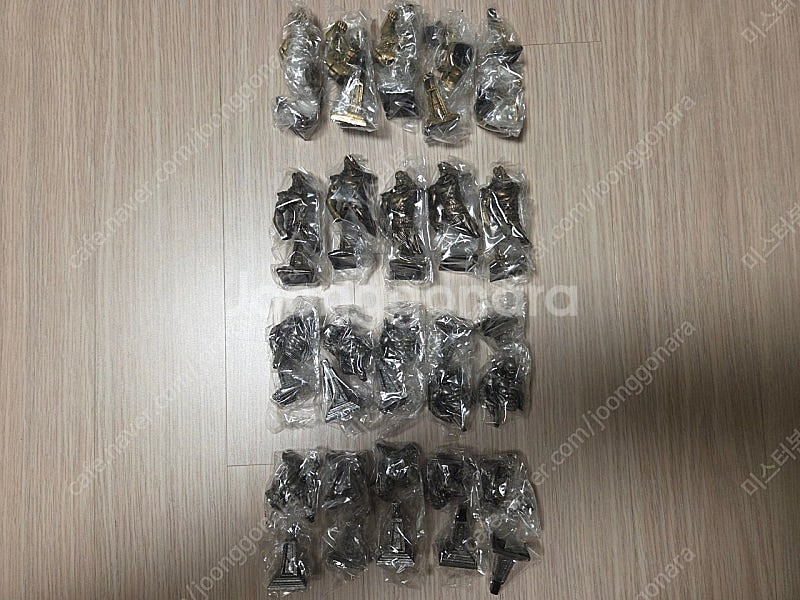 북두의권 흉상 미니 피규어 미개봉--2