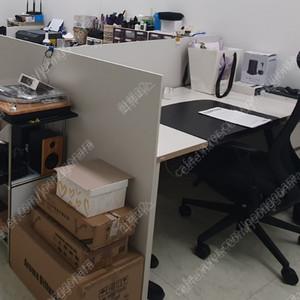 데스커 1600 책상 + 파티션, 데스커 1400 테이블 팝니다.