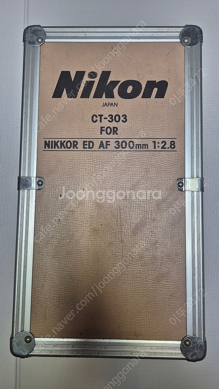 니콘 ED AF 300mm 1:2.8--0