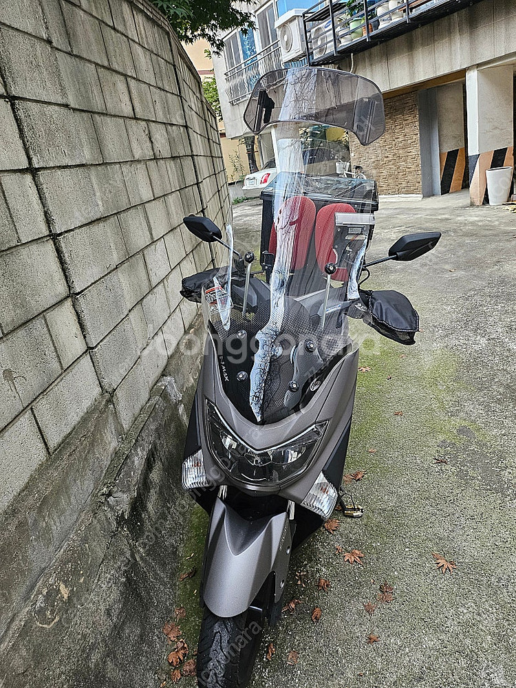 nmax125--1