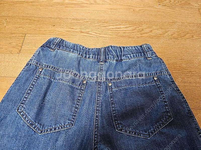 (파격세일) 마인 인버티드 플리츠데님 버뮤다팬츠--6