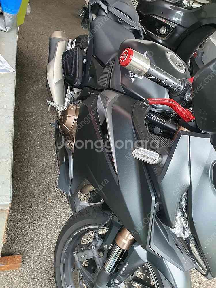 22년식 cbr500r 23,xxxkm--2