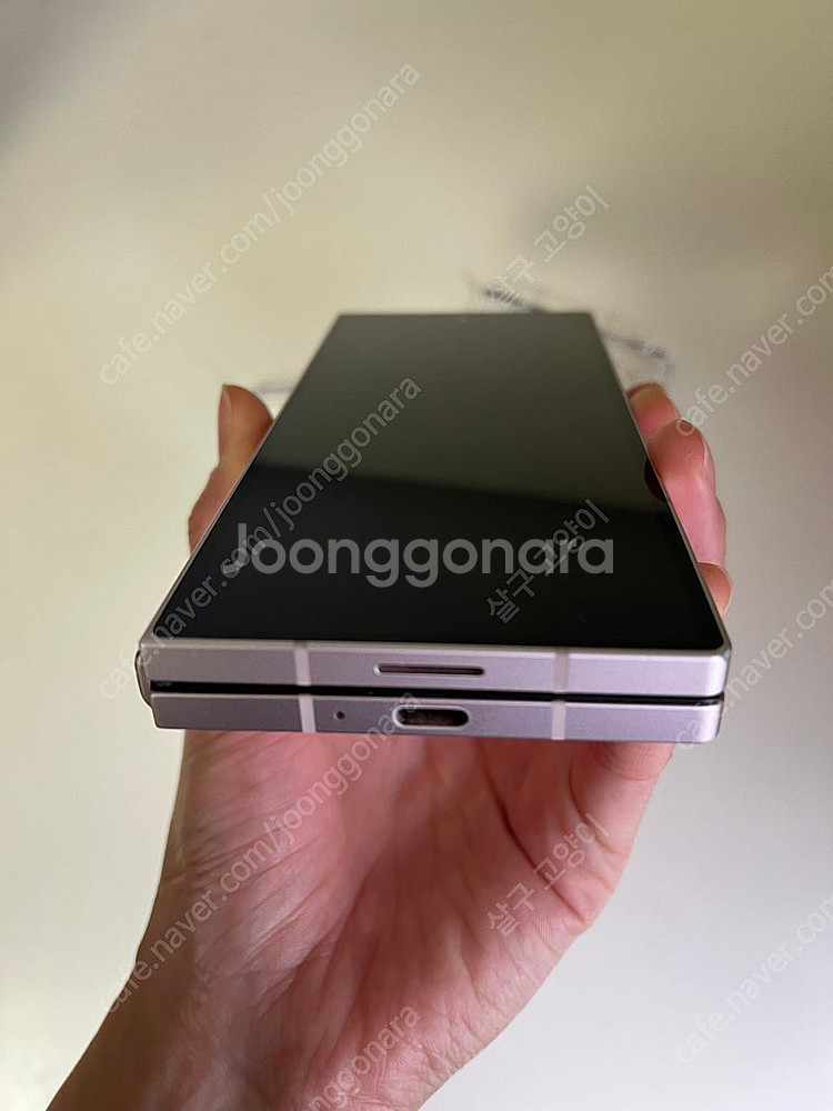 갤럭시 Z 폴드 6 핑크 256GB 팝니다.--6