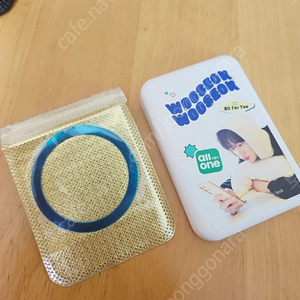 [미개봉]변우석 보조 배터리 5000 +카드 지갑 포함 팝니다!