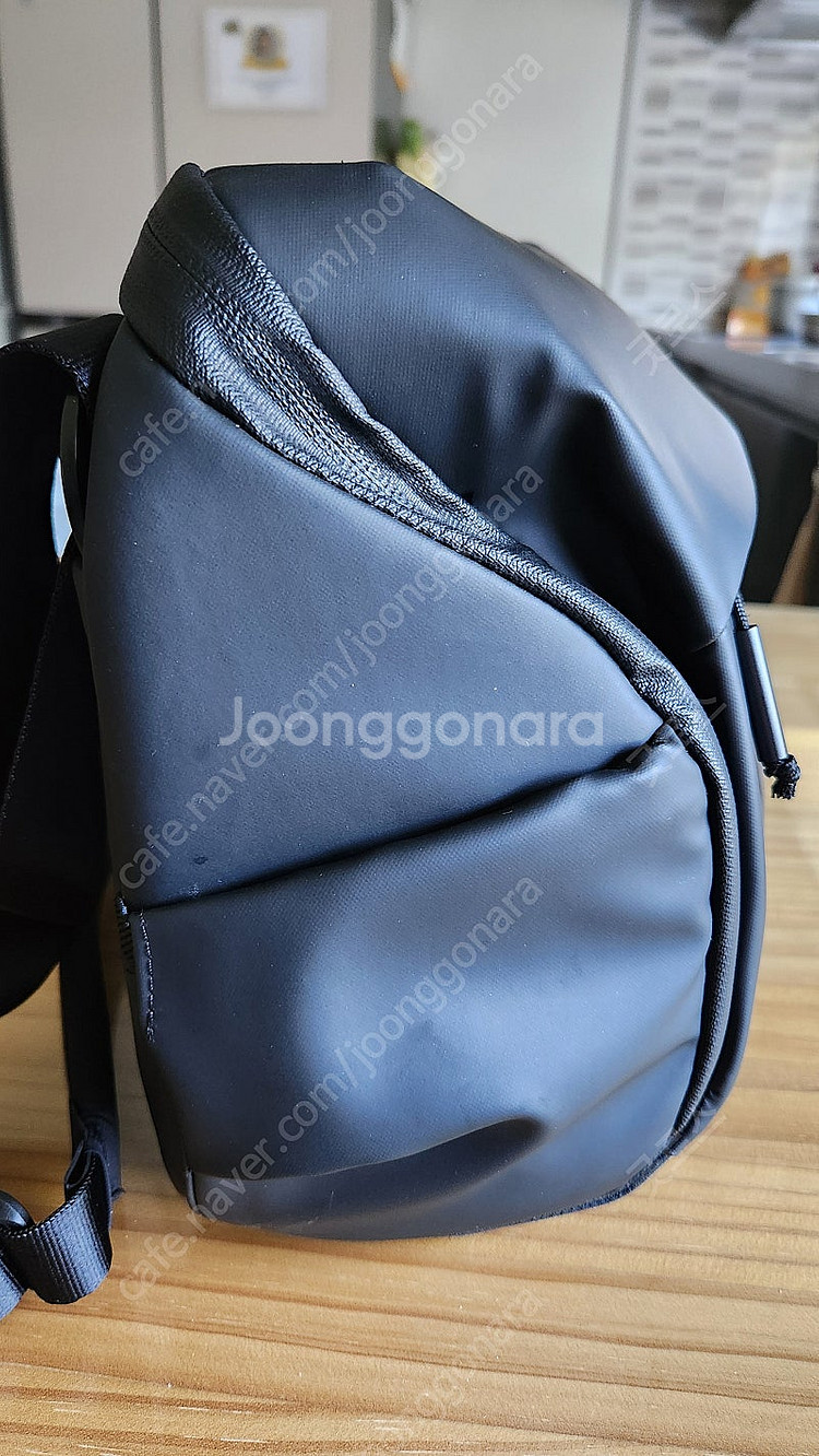 피지테크 원고 6L 카메라 슬링백​--5
