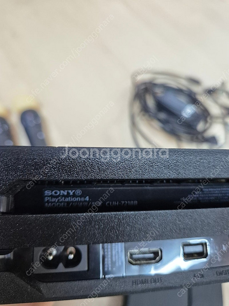 ps4 본체 및 구성품 타이틀 등 일괄판매--1