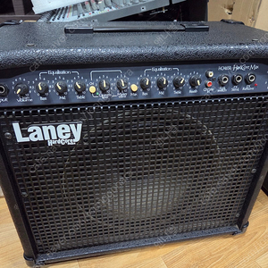 Laney RB3 베이스 앰프 레이니