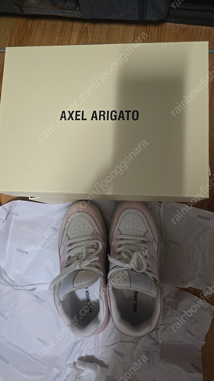 악셀아리가토 운동화 이미지