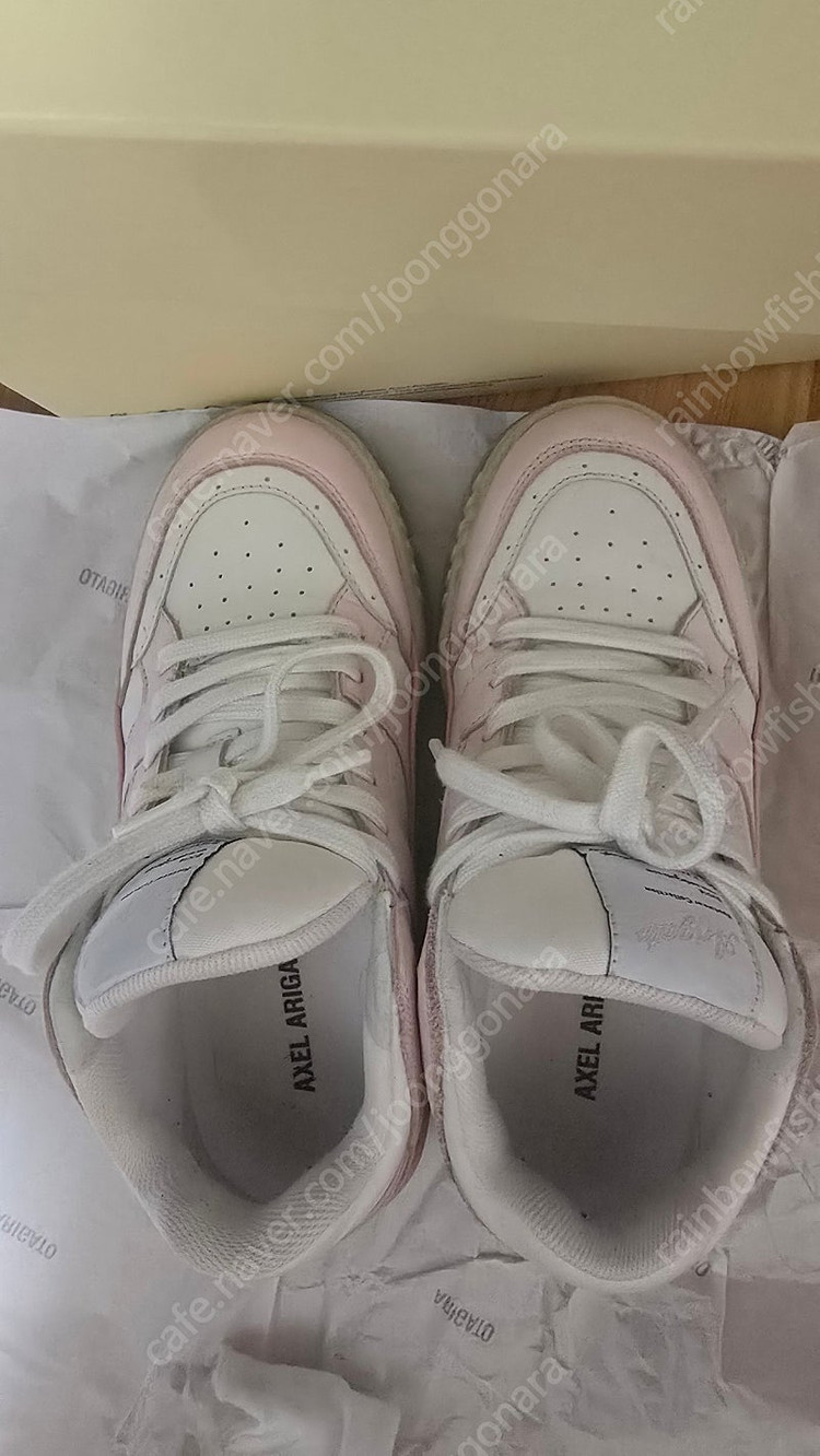 악셀아리가토 운동화 이미지