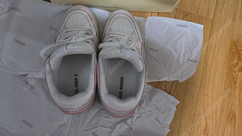 악셀아리가토 운동화 이미지