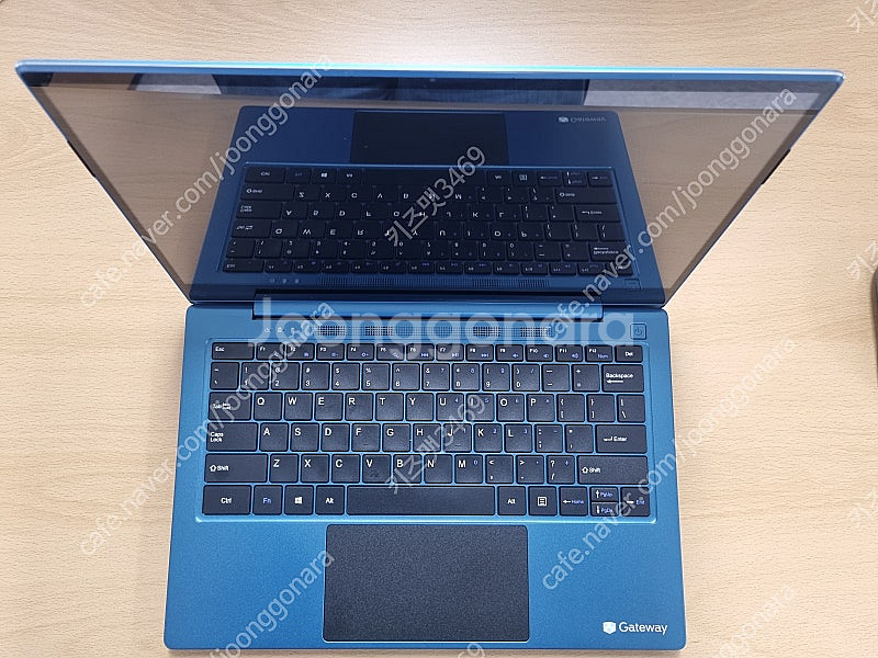 ARM 스냅드래곤 850 슬림 노트북 옥타코어--2