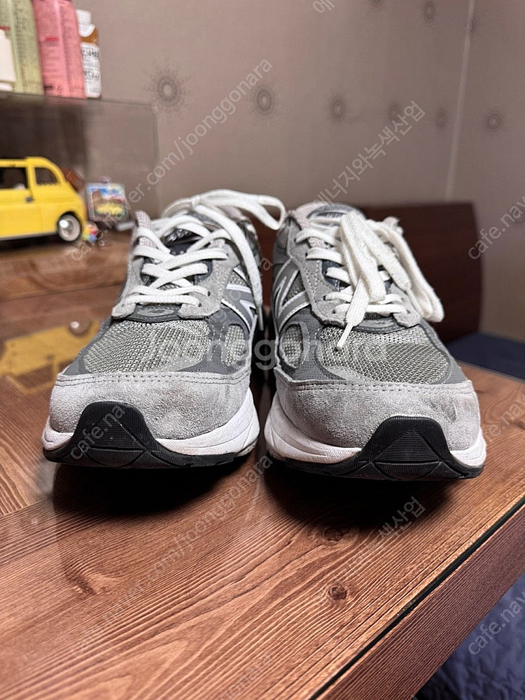 뉴발란스 990v6 그레이 275사이즈 판매합니다.--2