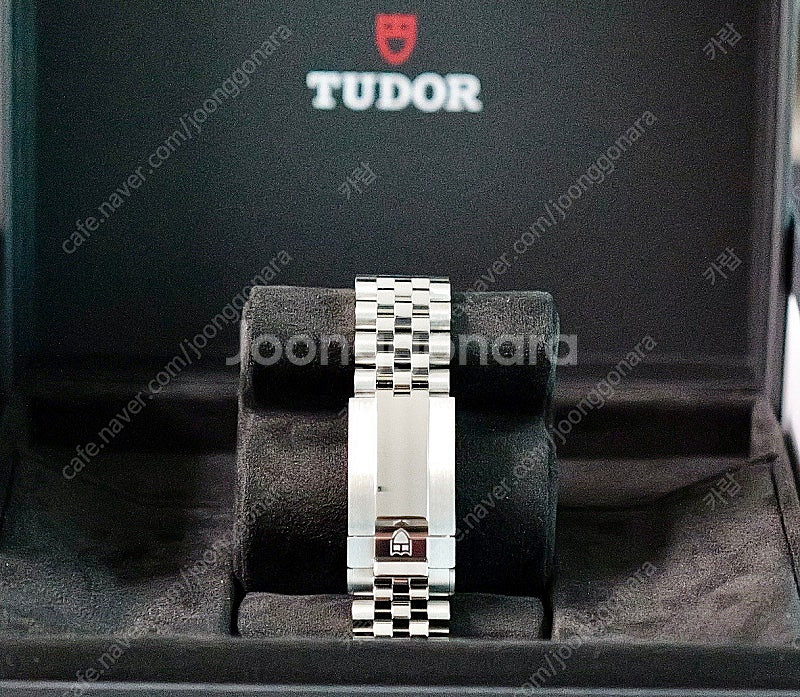 튜더 블랙베이 원 41mm 쥬빌레 판매합니다--2