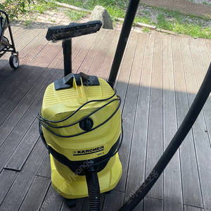 카처 wd4 업소용청소기 팝니다.