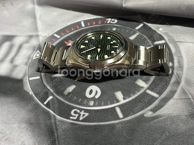 크리스토퍼 와드 듄 시계 판매--1