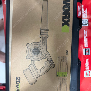 WORX 20V 베어툴 충전 송풍기 팝니다.