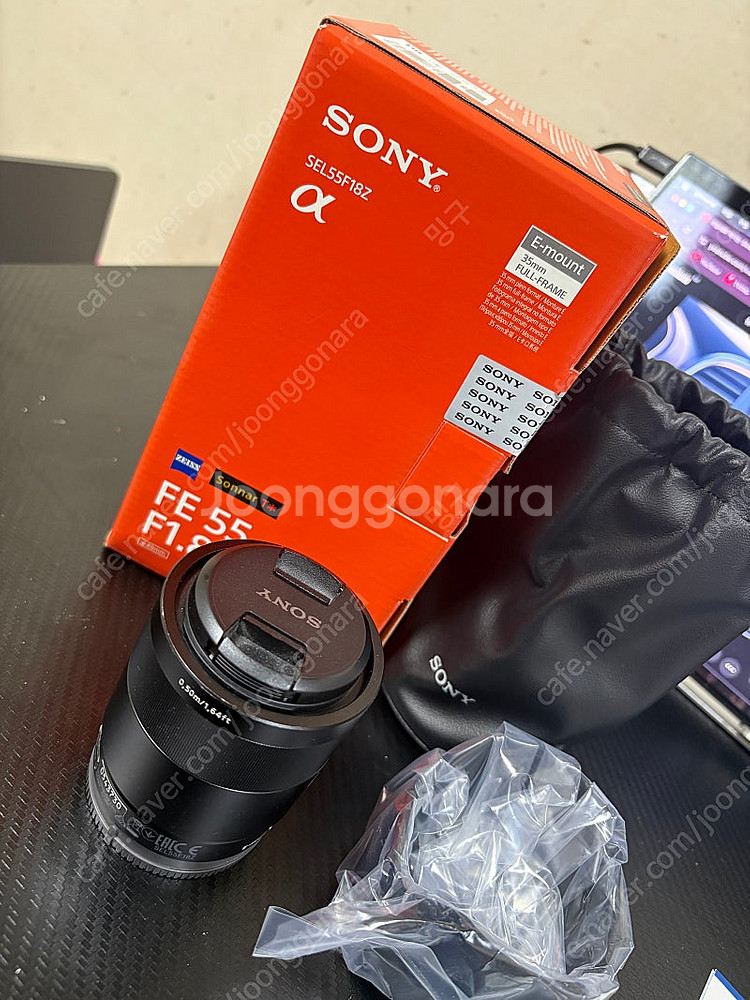 소니 FE 55mm F1.8 ZA 렌즈 팝니다--0