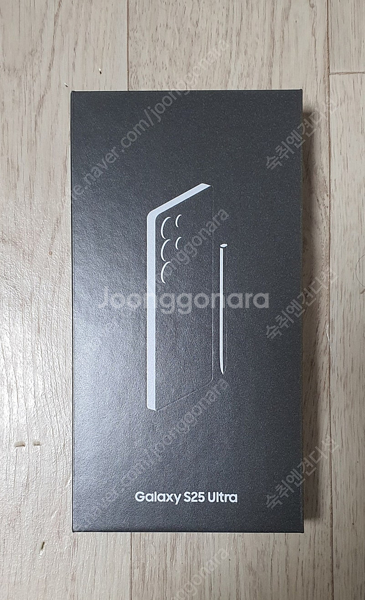 갤럭시 S25 울트라 자급제 16GB+1TB 팝니다.--3