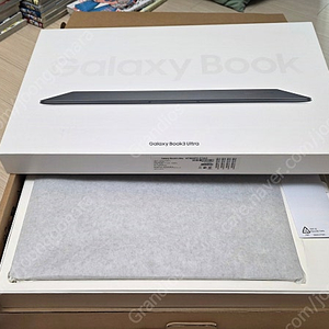 갤럭시북3 울트라(갤북3) gtx4050/32gb ram/ 1tb ssd 120만원