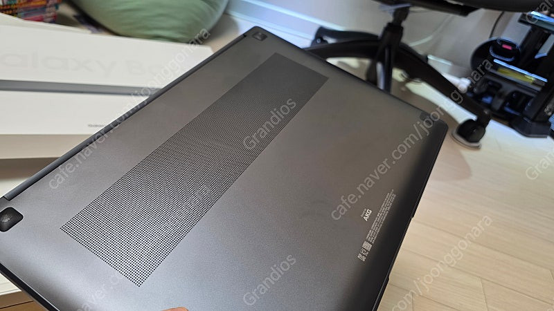 갤럭시북3 울트라(갤북3) gtx4050/32gb ram/ 1tb ssd 120만원--8