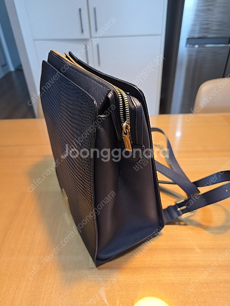쿠론 천연소가죽 백팩(새제품)--1