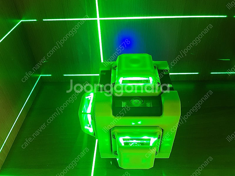 충전식레이저레벨기 수직4 수평8 (새것입니다)--3