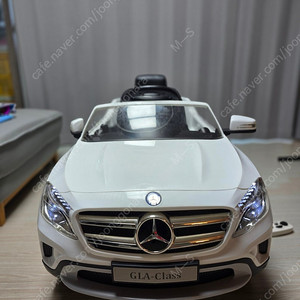 벤츠 GLA CLASS 키즈 전동 자동차