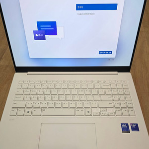 부산 2025 LG그램 16Z90TP-KD7WK 개봉만한 새제품
