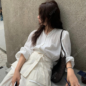 아모멘토 Handmade Leather Net Bag, Brown 바이무드