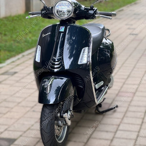 24년식 베스파 GTS300 ABS 스마트키 블랙 3천키로 680만원 판매