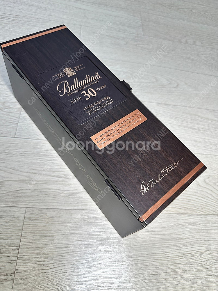 반값택배 무료! 발렌ㅌㅏ인 30년산 위스ㅋㅣ 공병, 우드케이스--2