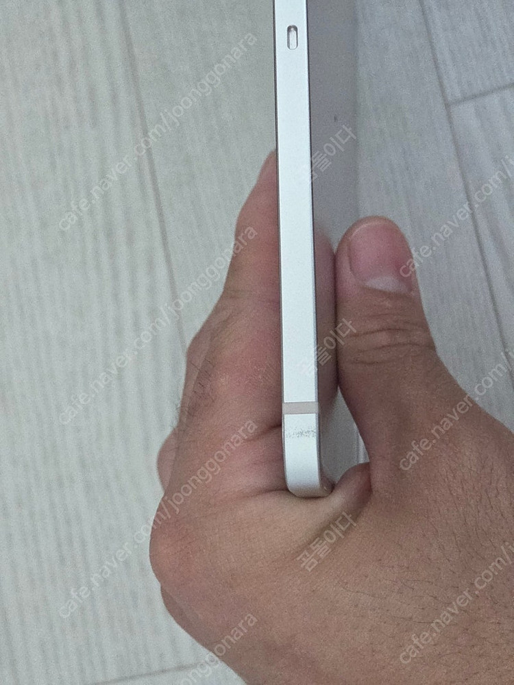 갤럭시탭 S7 FE wifi 실버 128g 팝니다.--4