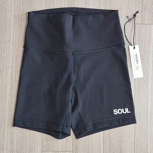 룰루레몬 Wunder Train Short 6 사이즈 쇼츠 레깅스 반바지