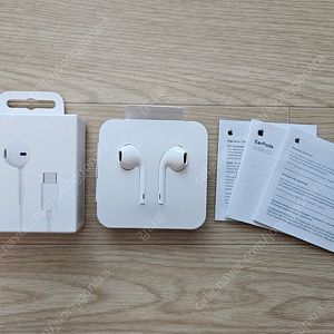 애플 USB-C 이어팟 Apple EarPods 화이트 MTJY3ZM/A