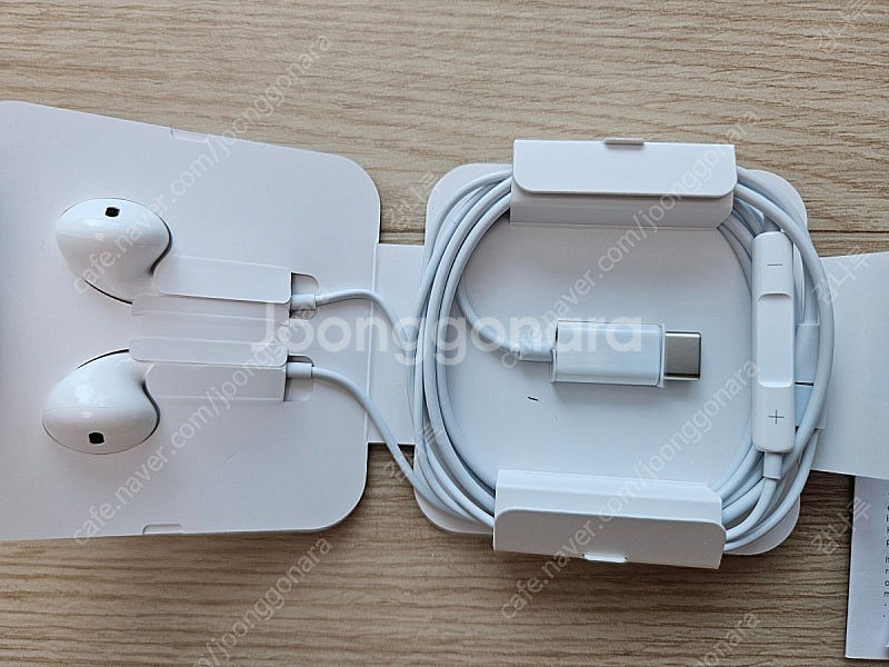 애플 USB-C 이어팟 Apple EarPods 화이트...--1