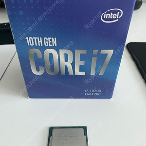 [INTEL] i7-10700 풀박스 팝니다. (부평)