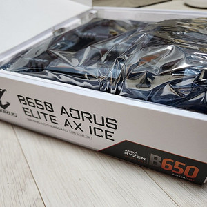 (화이트 새상품) AORUS B650 ELITE AX ICE 메인보드