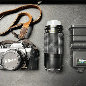 니콘 Fm2 + 50mm + 70+200mm + 전용케이스 +플래쉬