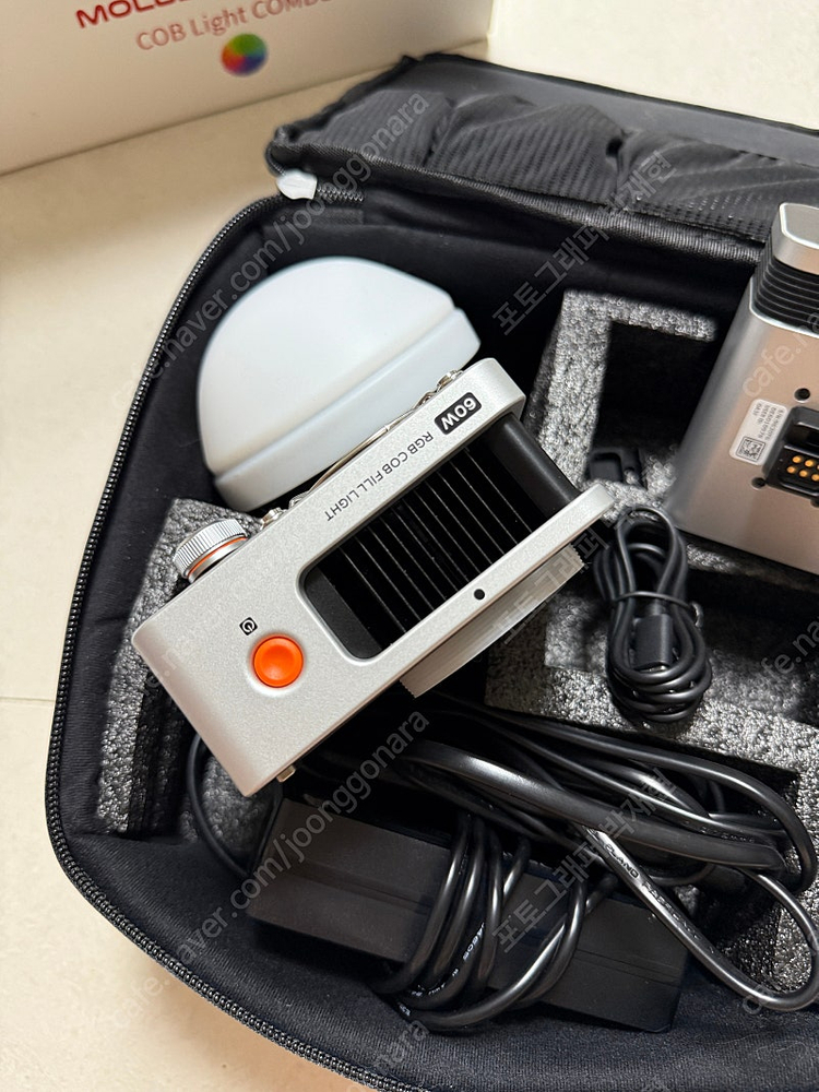 ZHIYUN MOLUS X60 RGB 콤보 팝니다--4