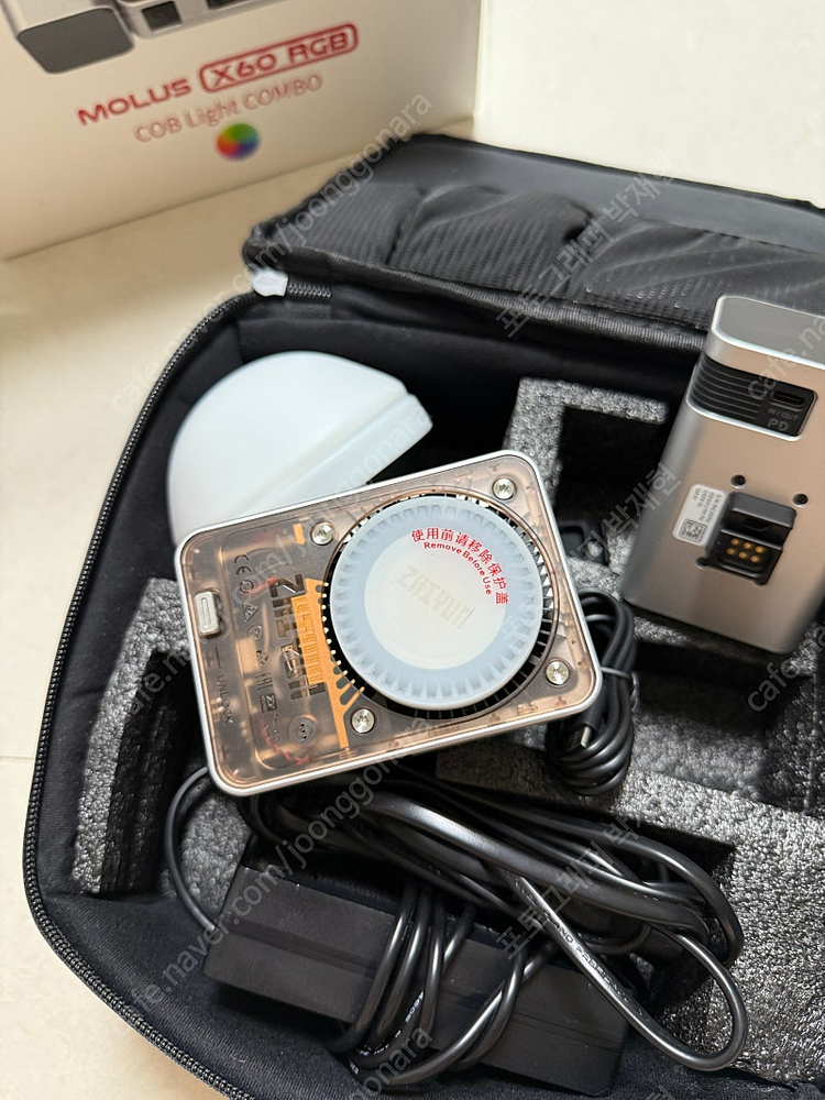 ZHIYUN MOLUS X60 RGB 콤보 팝니다--7