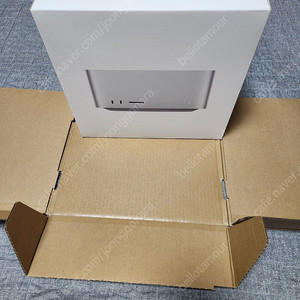 맥스튜디오 M2 max (64G / 2TB)