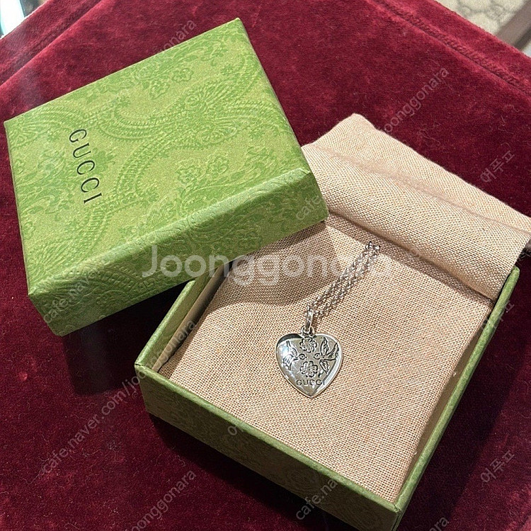 구찌 blind for love 목걸이 새상품 원가 이하 판매--0