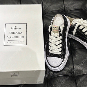 메종 미하라야스히로 피터슨 38 사이즈(240~245)