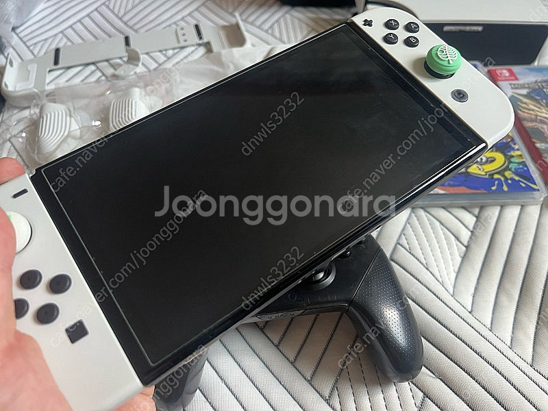 닌텐도 스위치 OLED + 정품 프로콘 + 스컬앤코 그...--1