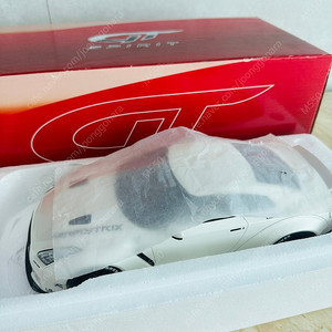1:18 1/18 GT스피릿 GT Spirit 닛산 GTR R35 리버티워크 LBWK 2000대 한정판 판매합니다.