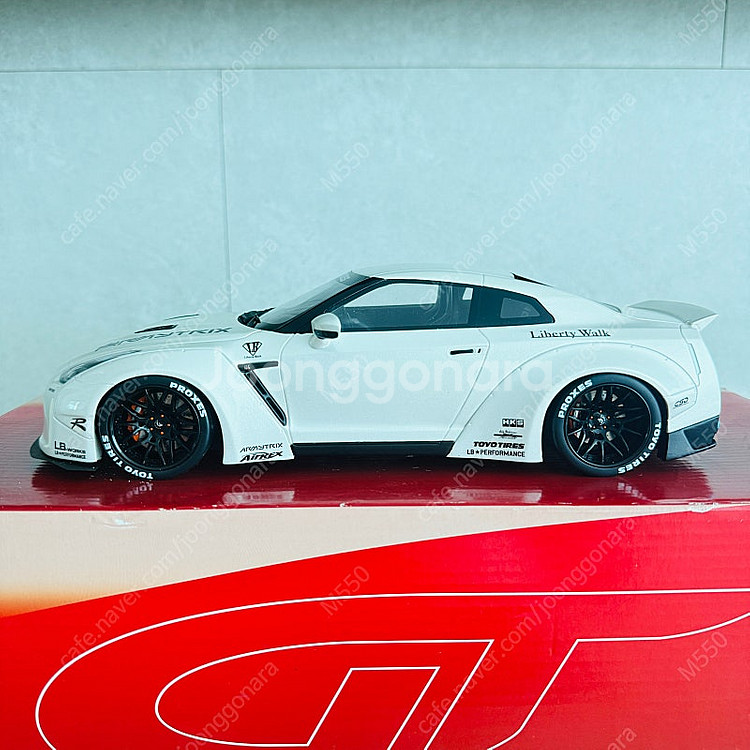 1:18 1/18 GT스피릿 GT Spirit 닛산 G...--2