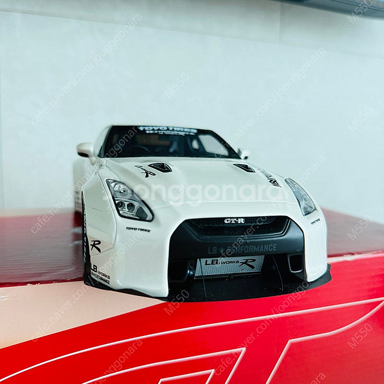 1:18 1/18 GT스피릿 GT Spirit 닛산 G...--6